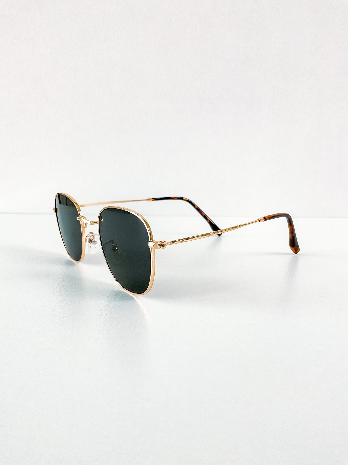 Golden Frame Sunnies